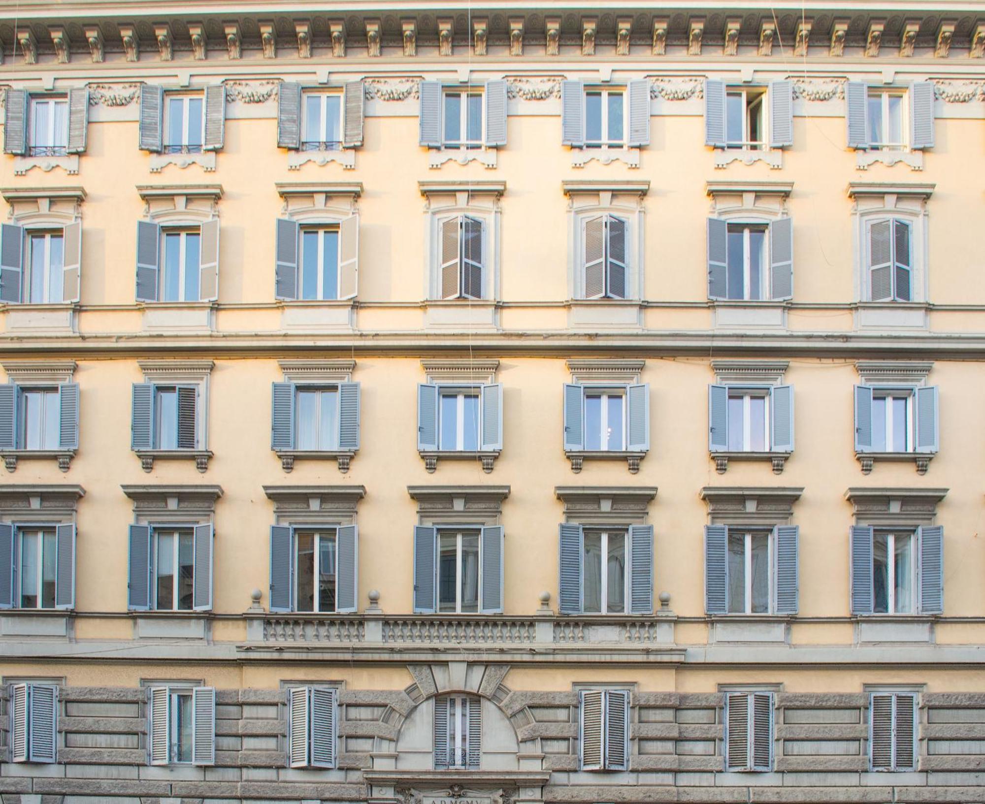 Downtown Accommodation, Rome
